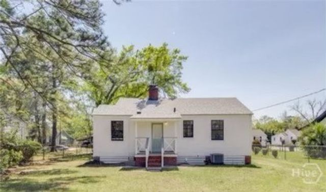 2032 Beech Street, Savannah, GA 31404