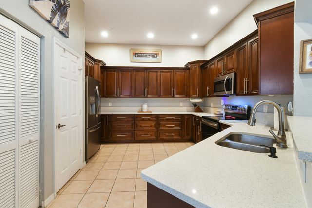 4952 Southard Street, Lake Worth, FL 33463