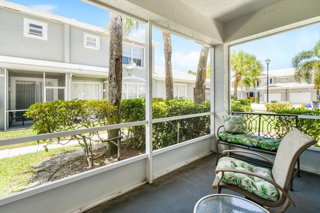 4952 Southard Street, Lake Worth, FL 33463