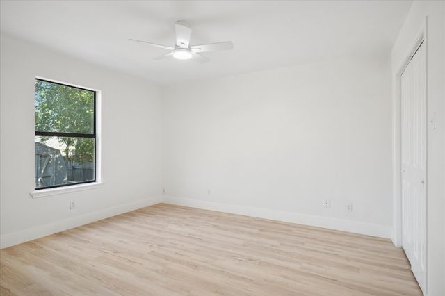 1020 W Hills Terrace, Saginaw, TX 76179