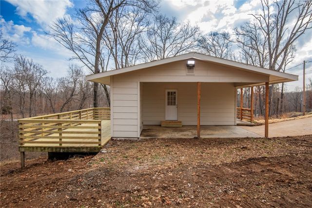 1 Leyland Drive, Bella Vista, AR 72714