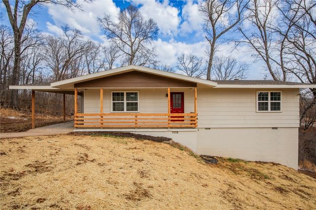 1 Leyland Drive, Bella Vista, AR 72714
