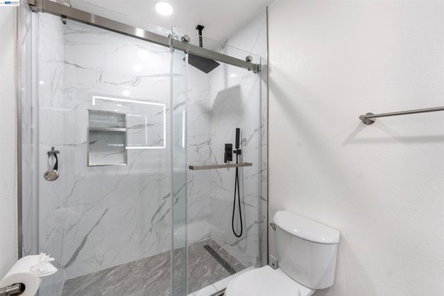 3727 Northridge Dr, Concord, CA 94518