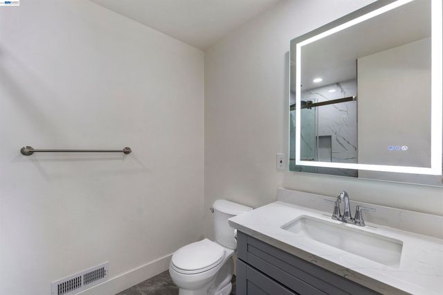 3727 Northridge Dr, Concord, CA 94518