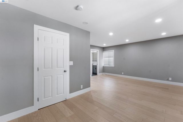 3727 Northridge Dr, Concord, CA 94518