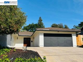 3727 Northridge Dr, Concord, CA 94518