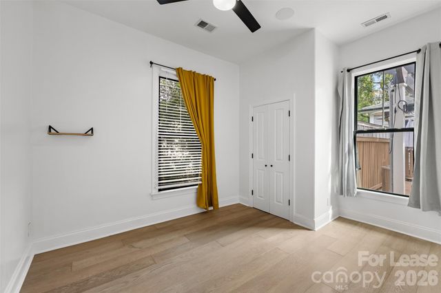 321 E Worthington Avenue, Charlotte, NC 28203