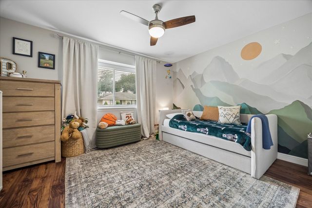 2011 Willowmoss Court, Houston, TX 77008