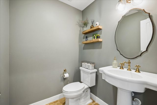 2011 Willowmoss Court, Houston, TX 77008