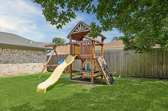 2011 Willowmoss Court, Houston, TX 77008