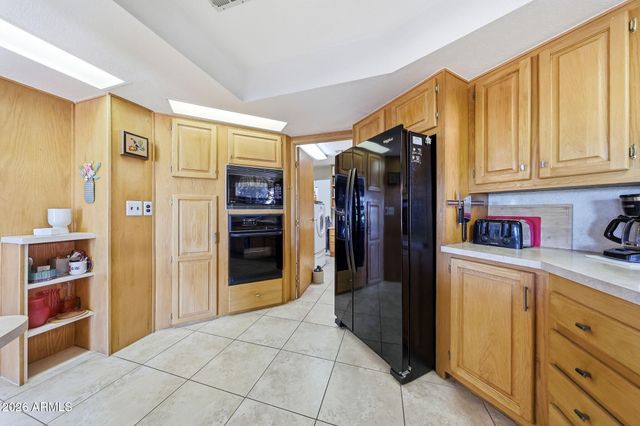 2465 N SNEAD Drive, Mesa, AZ 85215