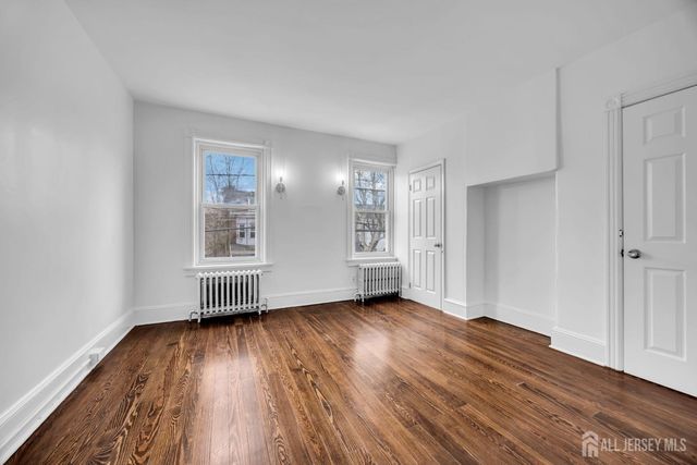 480 Stuyvesant Avenue, Trenton, NJ 08618