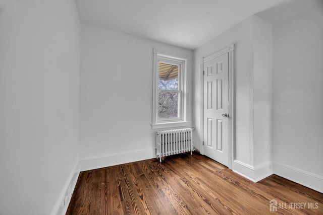 480 Stuyvesant Avenue, Trenton, NJ 08618