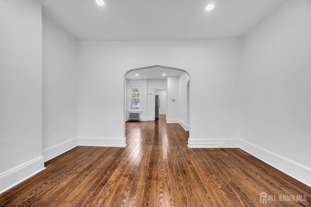 480 Stuyvesant Avenue, Trenton, NJ 08618