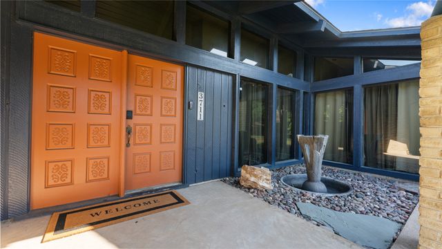 3711 Blue Trace Lane, Farmers Branch, TX 75244
