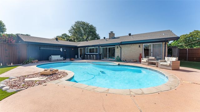 3711 Blue Trace Lane, Farmers Branch, TX 75244