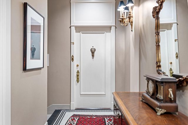 1700 Main Street 7B, Houston, TX 77002