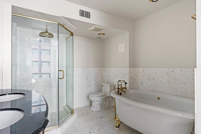 1700 Main Street 7B, Houston, TX 77002