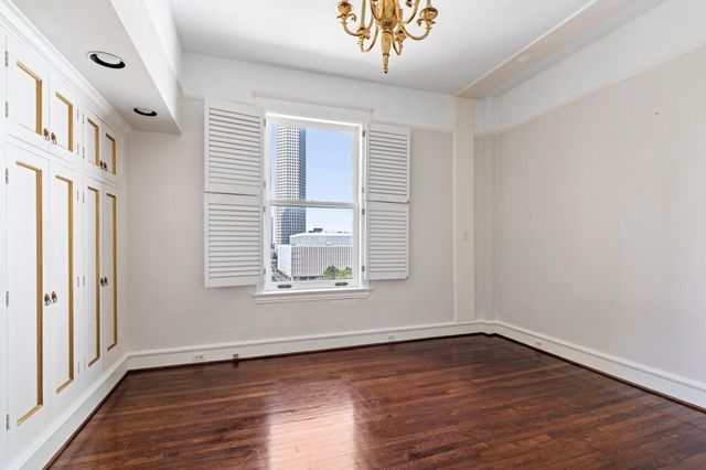 1700 Main Street 7B, Houston, TX 77002