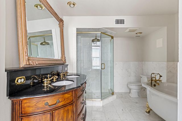 1700 Main Street 7B, Houston, TX 77002