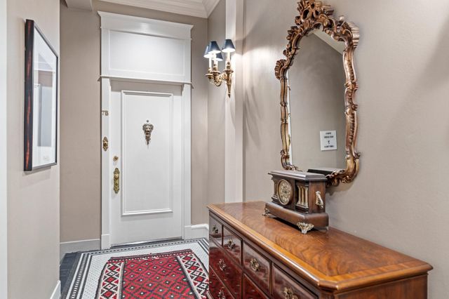 1700 Main Street 7B, Houston, TX 77002