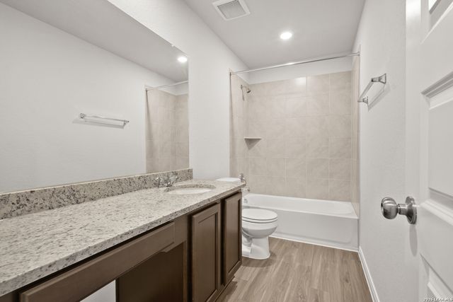 2626 Downsbury Road, New Braunfels, TX 78130