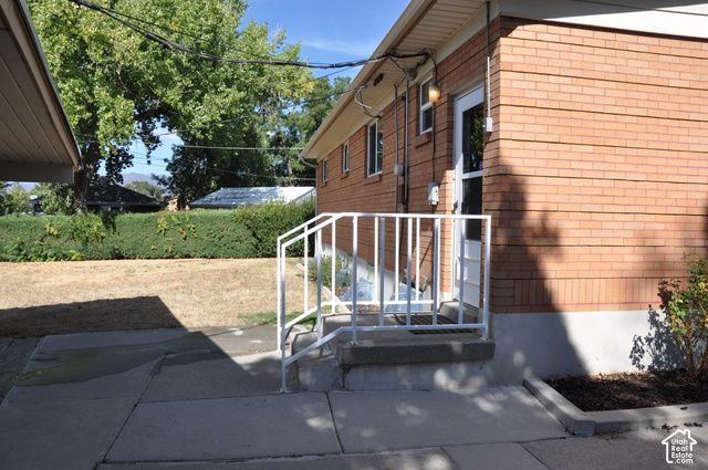 441 E MARY ROSE DR, Murray, UT 84107