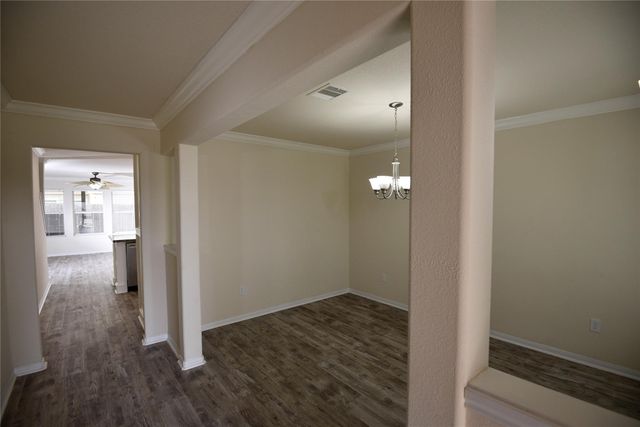 9997 Hyacinth Way, Conroe, TX 77385