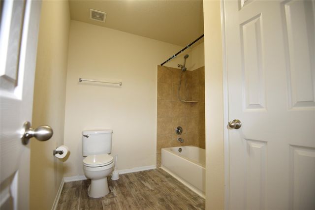 9997 Hyacinth Way, Conroe, TX 77385