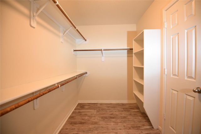 9997 Hyacinth Way, Conroe, TX 77385