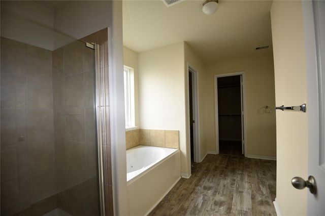 9997 Hyacinth Way, Conroe, TX 77385