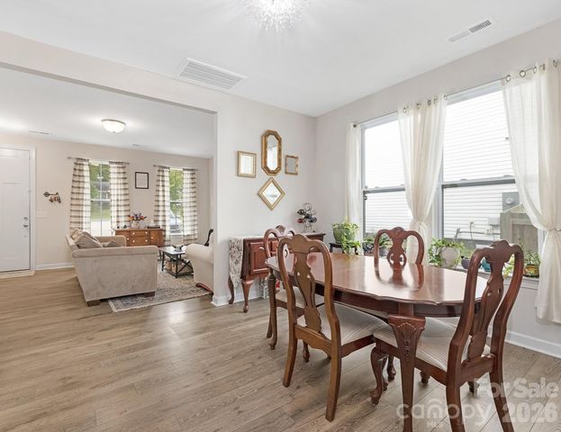 2817 Shamrock Drive, Charlotte, NC 28205