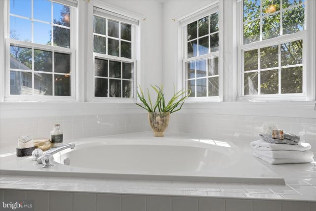 49 APPOMATTOX LN, Shepherdstown, WV 25443