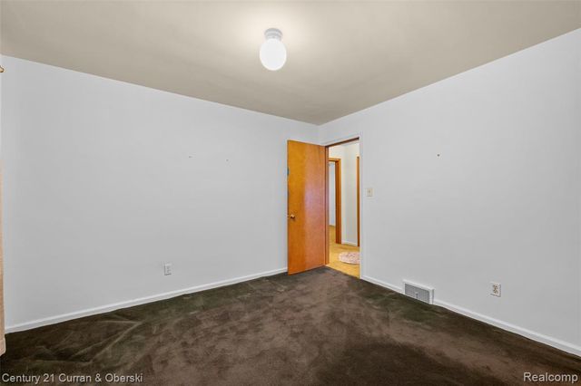 9983 Hemingway, Redford, MI 48239