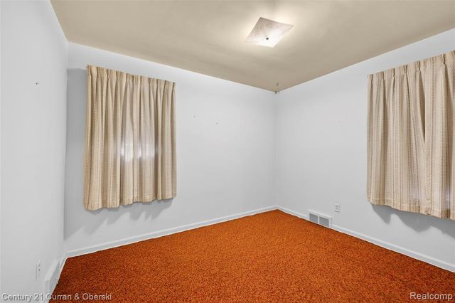 9983 Hemingway, Redford, MI 48239