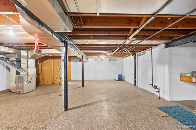 9983 Hemingway, Redford, MI 48239