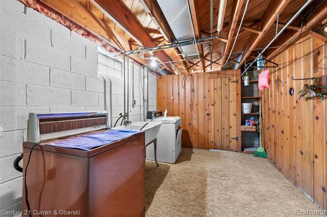 9983 Hemingway, Redford, MI 48239