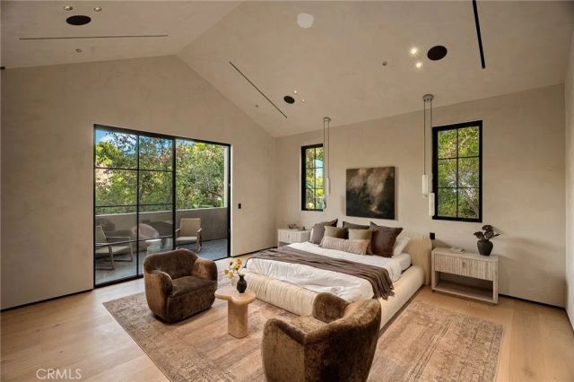5134 Oakdale, Woodland Hills, CA 91364