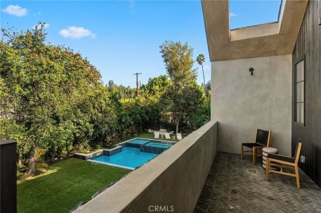5134 Oakdale, Woodland Hills, CA 91364