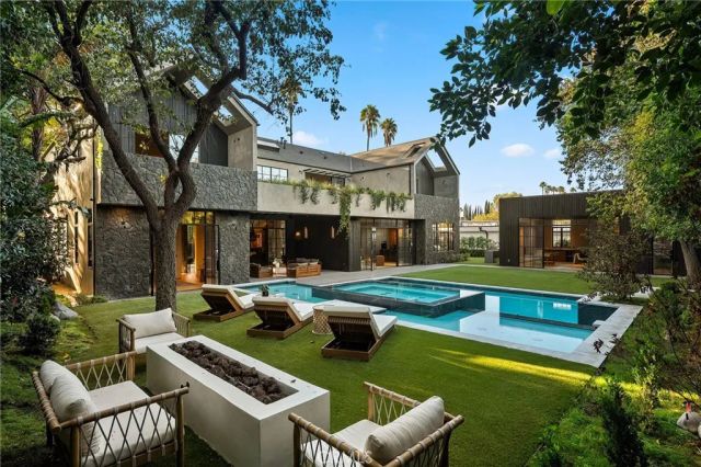 5134 Oakdale, Woodland Hills, CA 91364