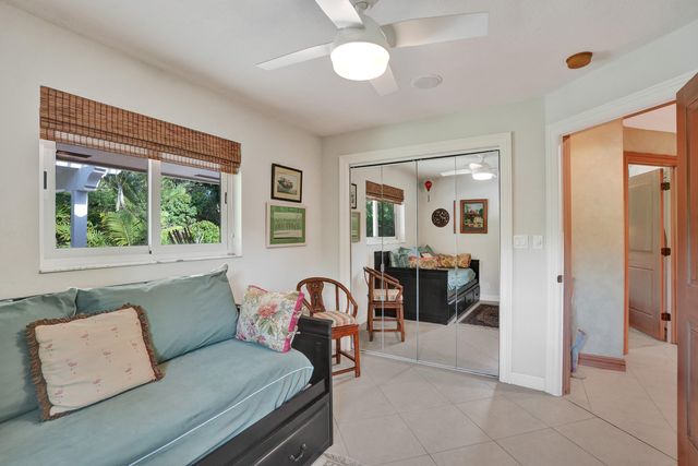 11 Tam O'shanter Lane, Fort Lauderdale, FL 33308