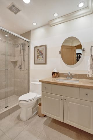 11 Tam O'shanter Lane, Fort Lauderdale, FL 33308