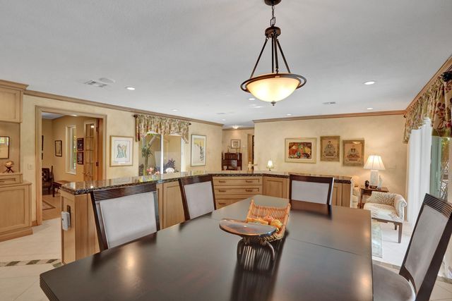 11 Tam O'shanter Lane, Fort Lauderdale, FL 33308