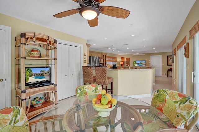 11 Tam O'shanter Lane, Fort Lauderdale, FL 33308