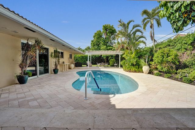 11 Tam O'shanter Lane, Fort Lauderdale, FL 33308