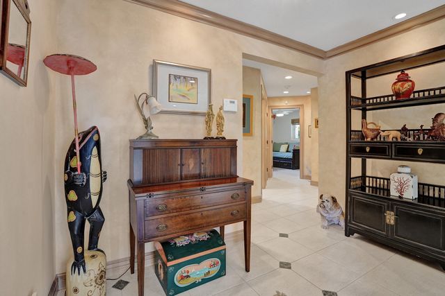 11 Tam O'shanter Lane, Fort Lauderdale, FL 33308