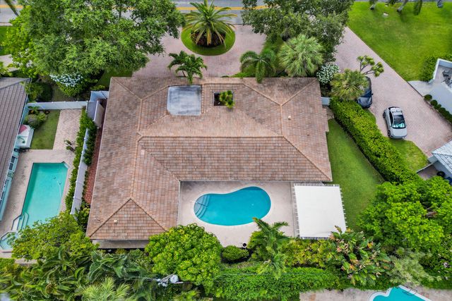 11 Tam O'shanter Lane, Fort Lauderdale, FL 33308
