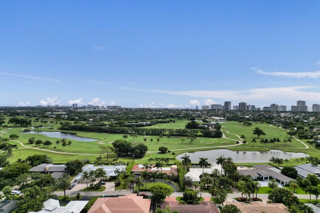 11 Tam O'shanter Lane, Fort Lauderdale, FL 33308