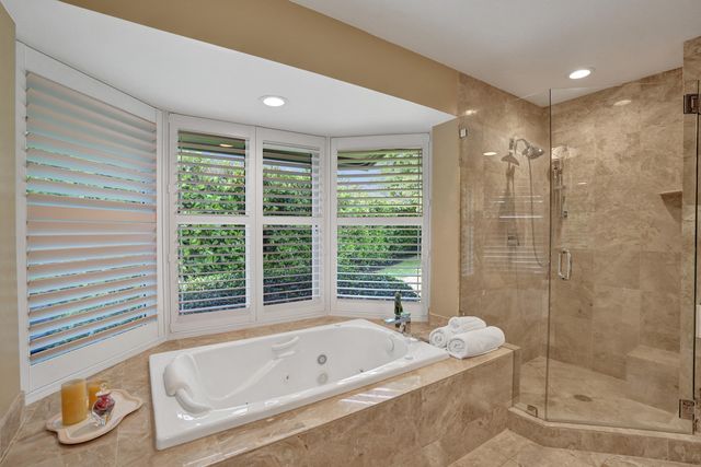 11 Tam O'shanter Lane, Fort Lauderdale, FL 33308