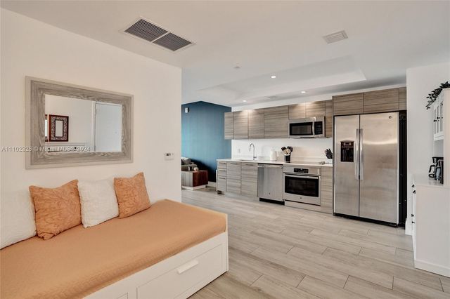 121 NE 34th St 2906, Miami, FL 33137